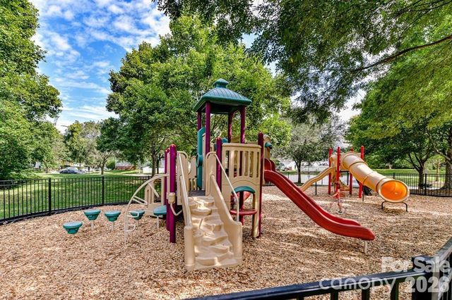 15224 Waterfront Drive, Huntersville, NC 28078