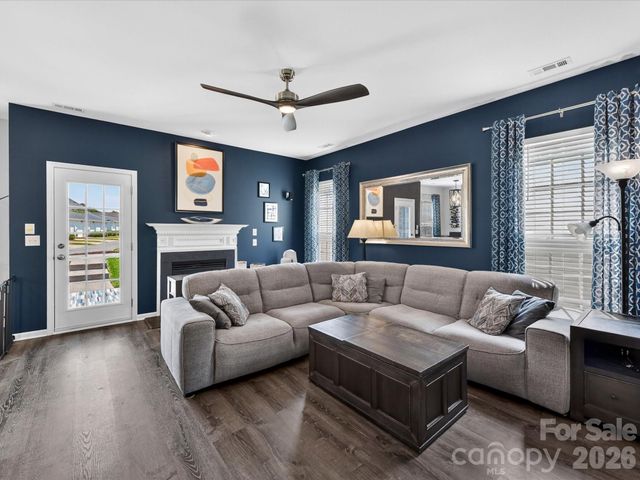 15224 Waterfront Drive, Huntersville, NC 28078
