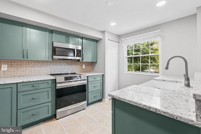 6058 CHICORY PL, Alexandria, VA 22310
