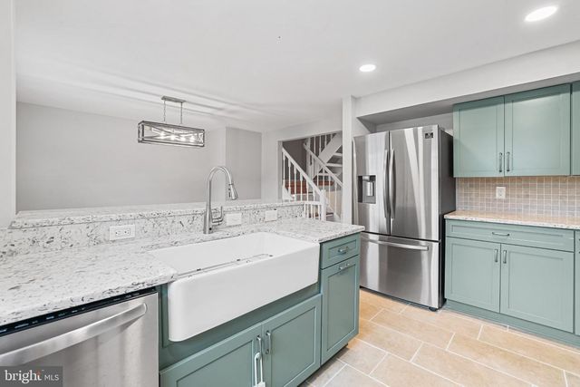 6058 CHICORY PL, Alexandria, VA 22310
