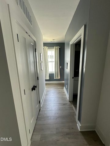 138 E End Avenue, Durham, NC 27703