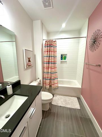 138 E End Avenue, Durham, NC 27703