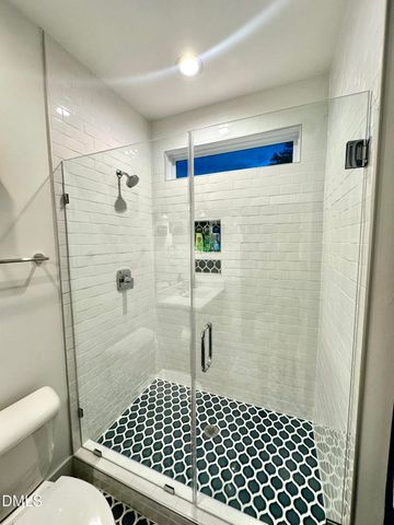 138 E End Avenue, Durham, NC 27703