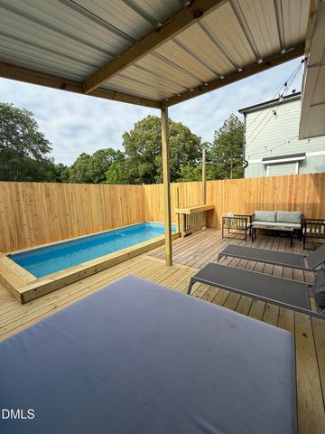138 E End Avenue, Durham, NC 27703