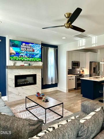 138 E End Avenue, Durham, NC 27703