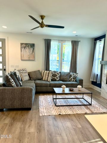 138 E End Avenue, Durham, NC 27703