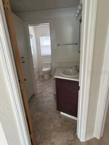 2534 40TH AVENUE N, St Petersburg, FL 33714