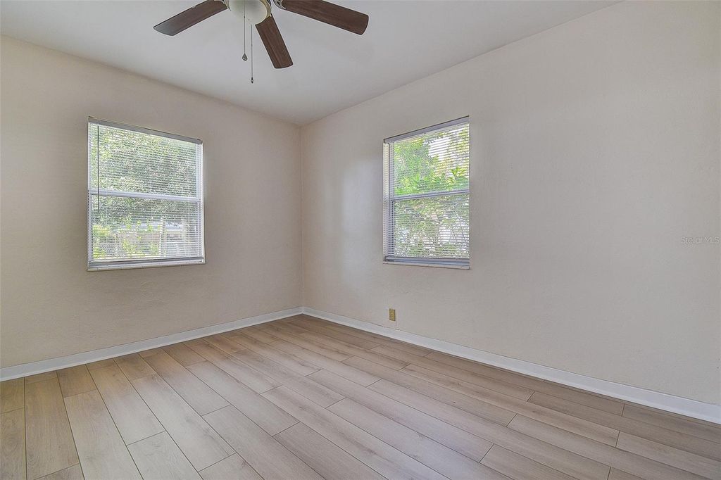 Image 35 of property listing at 2534 40TH AVENUE N, St Petersburg, FL 33714