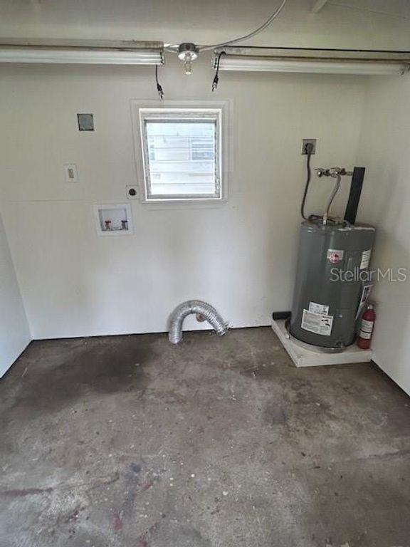 Image 8 of property listing at 2534 40TH AVENUE N, St Petersburg, FL 33714