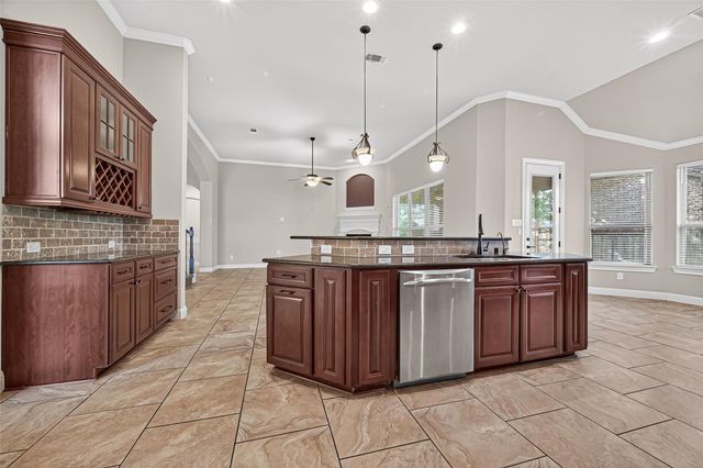 20526 Sparrows Spur Street, Richmond, TX 77406