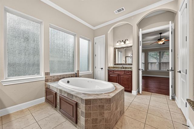 20526 Sparrows Spur Street, Richmond, TX 77406