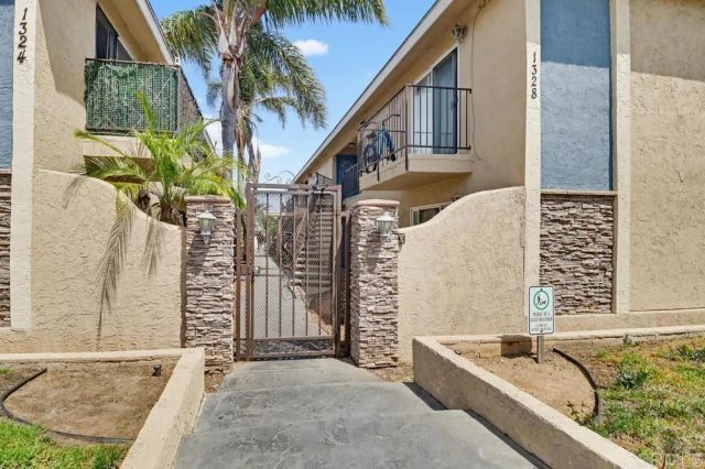 1328 iris 2, Imperial Beach, CA 91932
