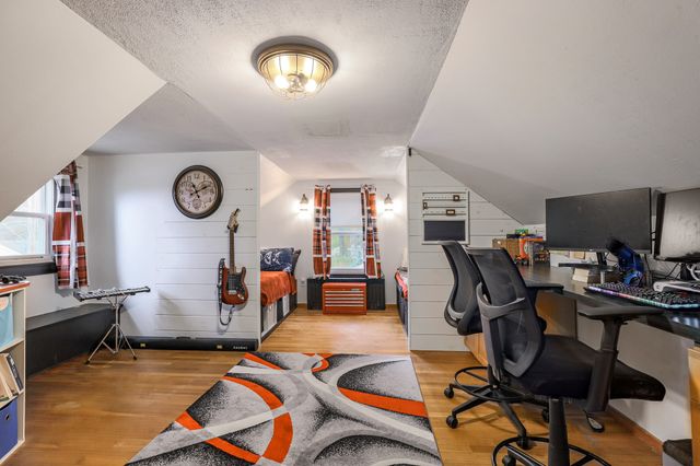 14 Summit Ter, North Brookfield, MA 01535