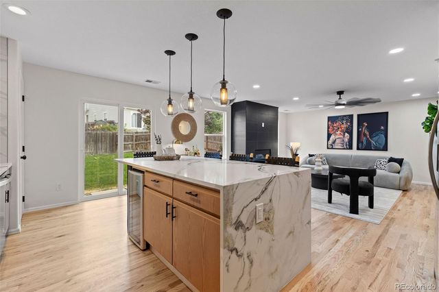 21960 E Crestline Lane, Aurora, CO 80015