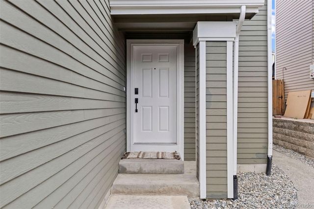 21960 E Crestline Lane, Aurora, CO 80015