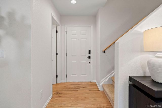 21960 E Crestline Lane, Aurora, CO 80015