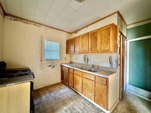 2032 Rugby Road, Dayton, OH 45406