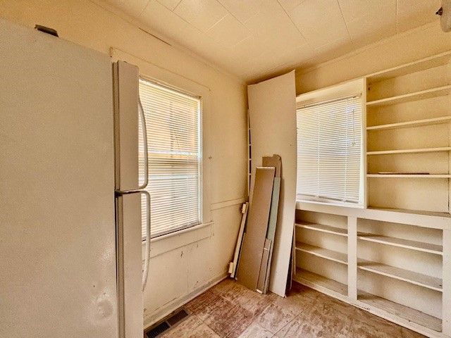 2032 Rugby Road, Dayton, OH 45406