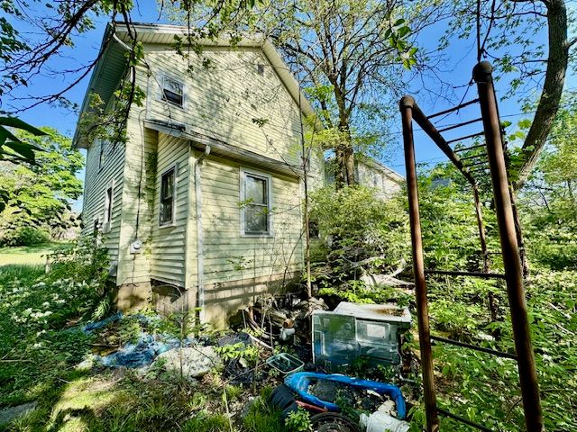 2032 Rugby Road, Dayton, OH 45406
