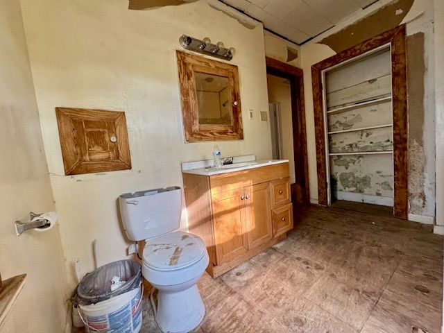 2032 Rugby Road, Dayton, OH 45406