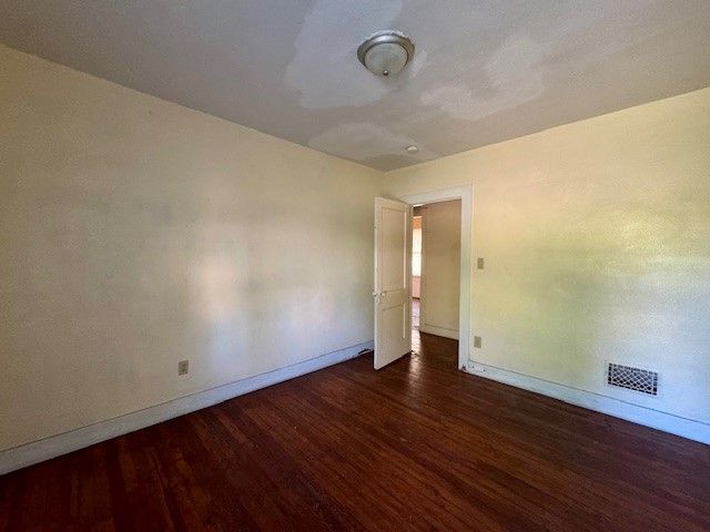 2032 Rugby Road, Dayton, OH 45406