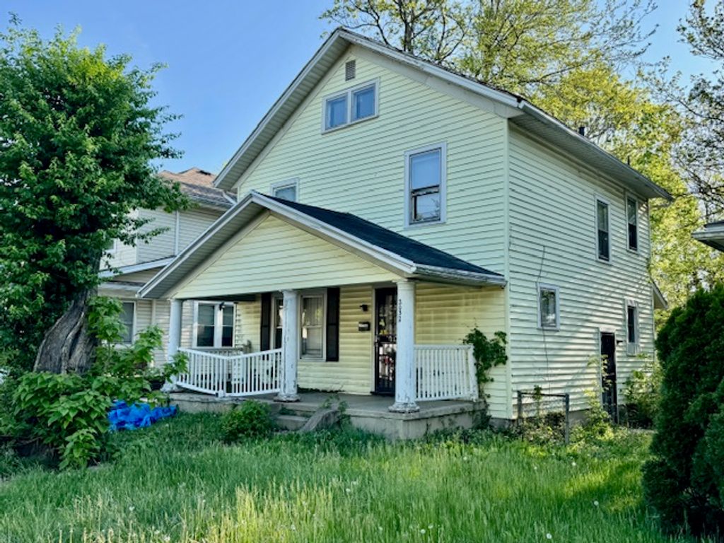 2032 Rugby Road, Dayton, OH 45406