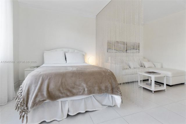 100 Lincoln Road 306, Miami Beach, FL 33139
