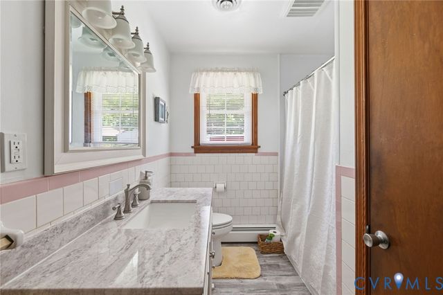 1301 Vickilee Rd, Chesterfield, VA 23236