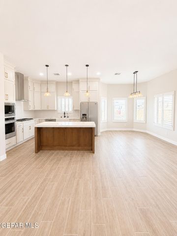 1803 Espy Gamboa Drive, El Paso, TX 79928
