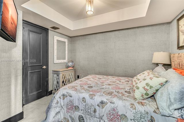 555 NE 15th St 30H, Miami, FL 33132