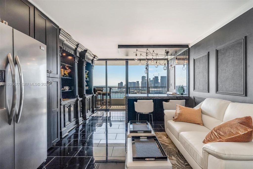 555 NE 15th St 30H, Miami, FL 33132