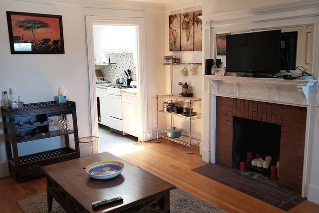 924 Beacon Street 8, Boston, MA 02215