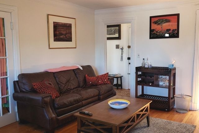 924 Beacon Street 8, Boston, MA 02215