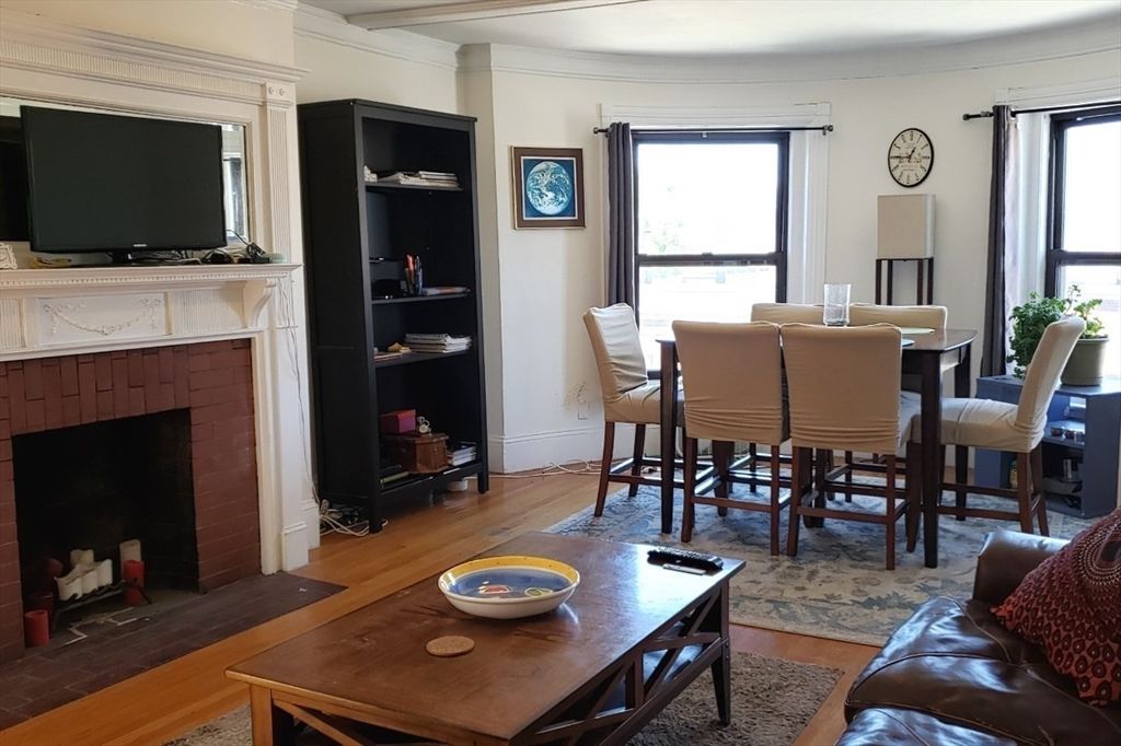 924 Beacon Street 8, Boston, MA 02215