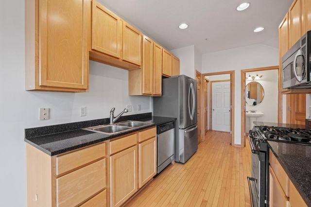 16242 50th Avenue N, Plymouth, MN 55446