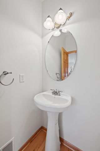 16242 50th Avenue N, Plymouth, MN 55446