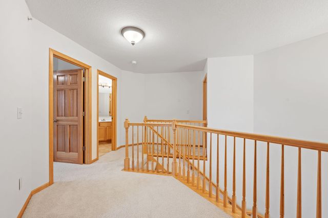 16242 50th Avenue N, Plymouth, MN 55446