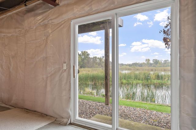 16242 50th Avenue N, Plymouth, MN 55446