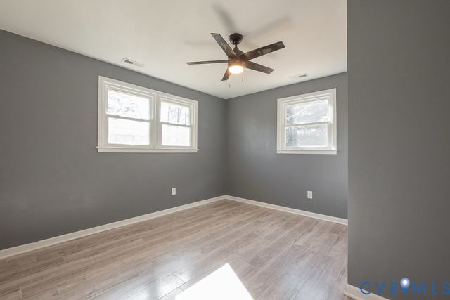 1616 Circle Dr, Petersburg, VA 23803