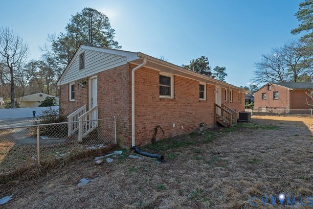1616 Circle Dr, Petersburg, VA 23803