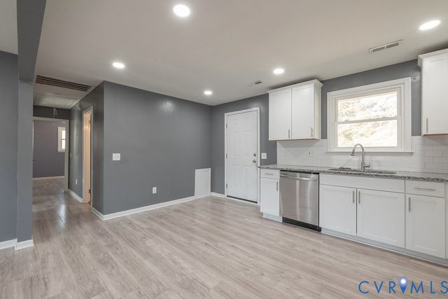 1616 Circle Dr, Petersburg, VA 23803