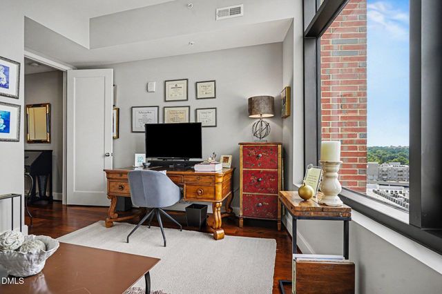323 W Jones Street, Raleigh, NC 27603