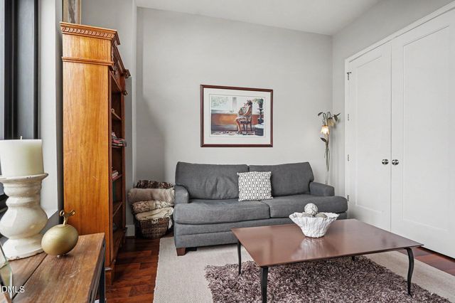 323 W Jones Street, Raleigh, NC 27603