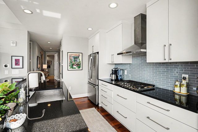 323 W Jones Street, Raleigh, NC 27603