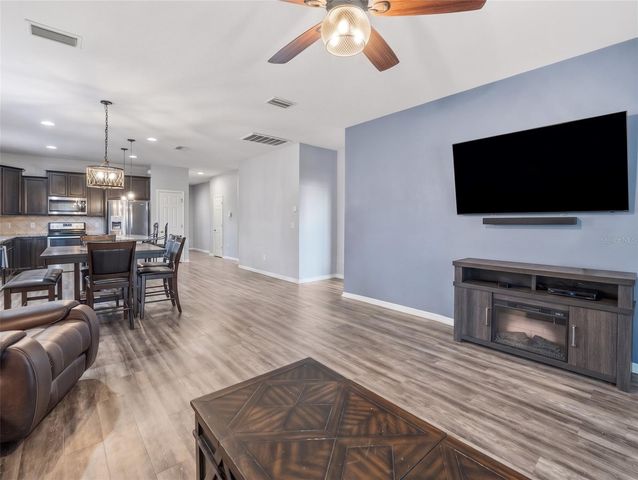 16357 TREASURE POINT DRIVE, Wimauma, FL 33598