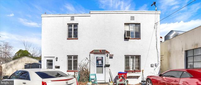 2267 E FARRAGUT AVE, Bristol, PA 19007