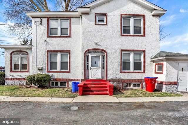 2267 E FARRAGUT AVE, Bristol, PA 19007