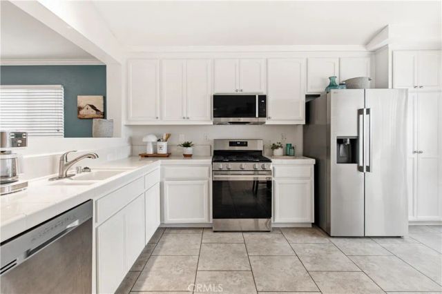 1478 La Sierra, Merced, CA 95348