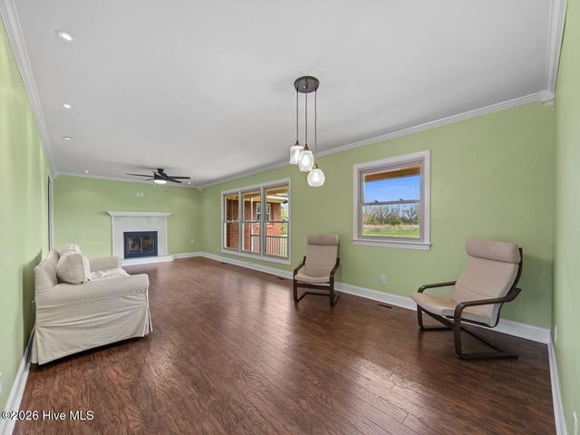 293 Old Chinquapin Road, Beulaville, NC 28518