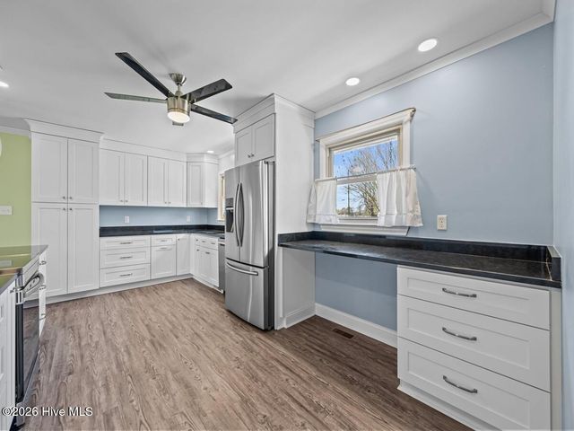 293 Old Chinquapin Road, Beulaville, NC 28518